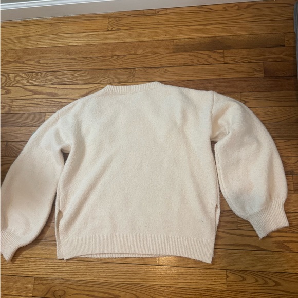 Davi & Dani Floral Embroidered Sweater - Picture 5 of 8